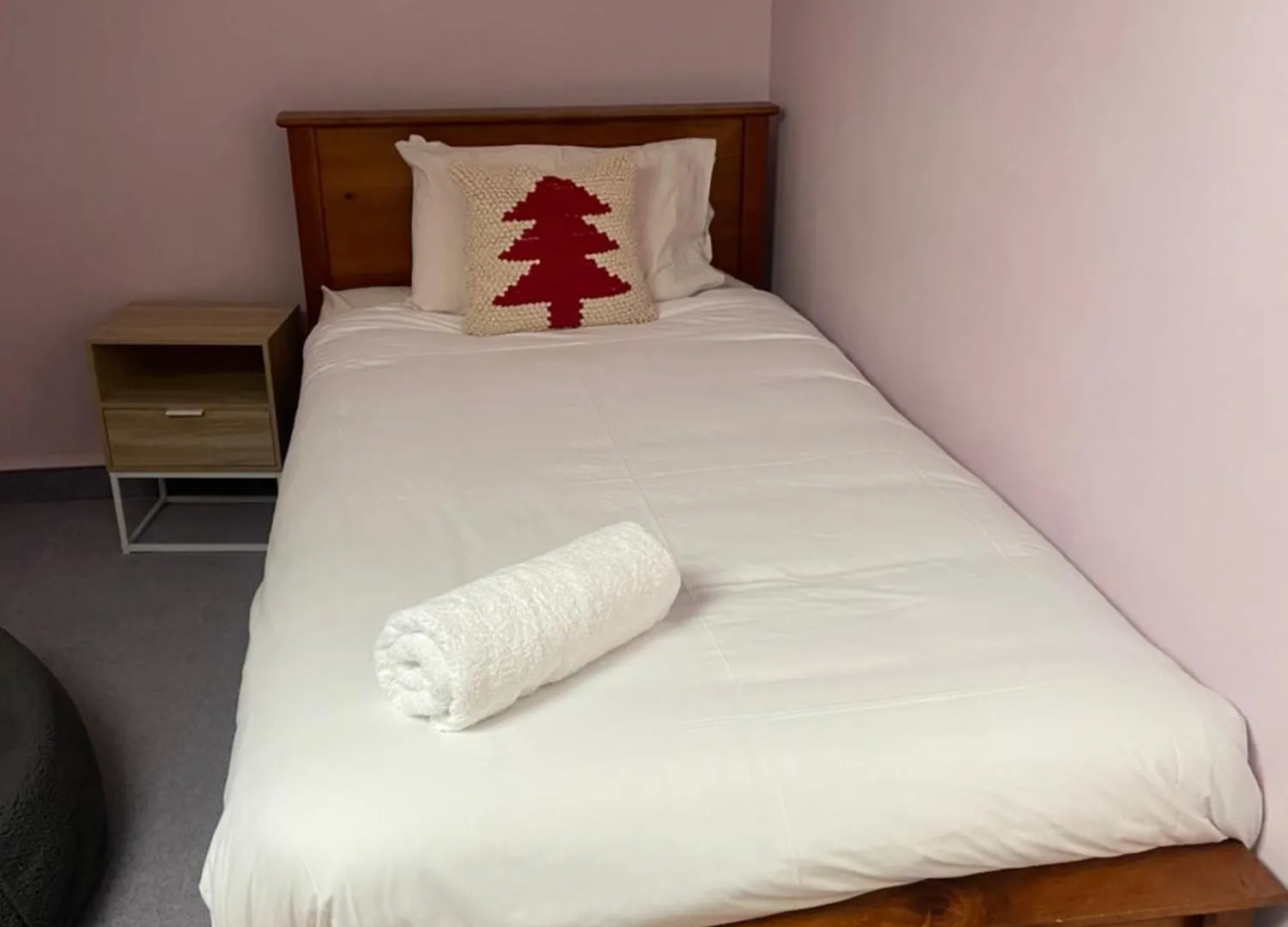 Fairhall Guest Lodge Woodbourne